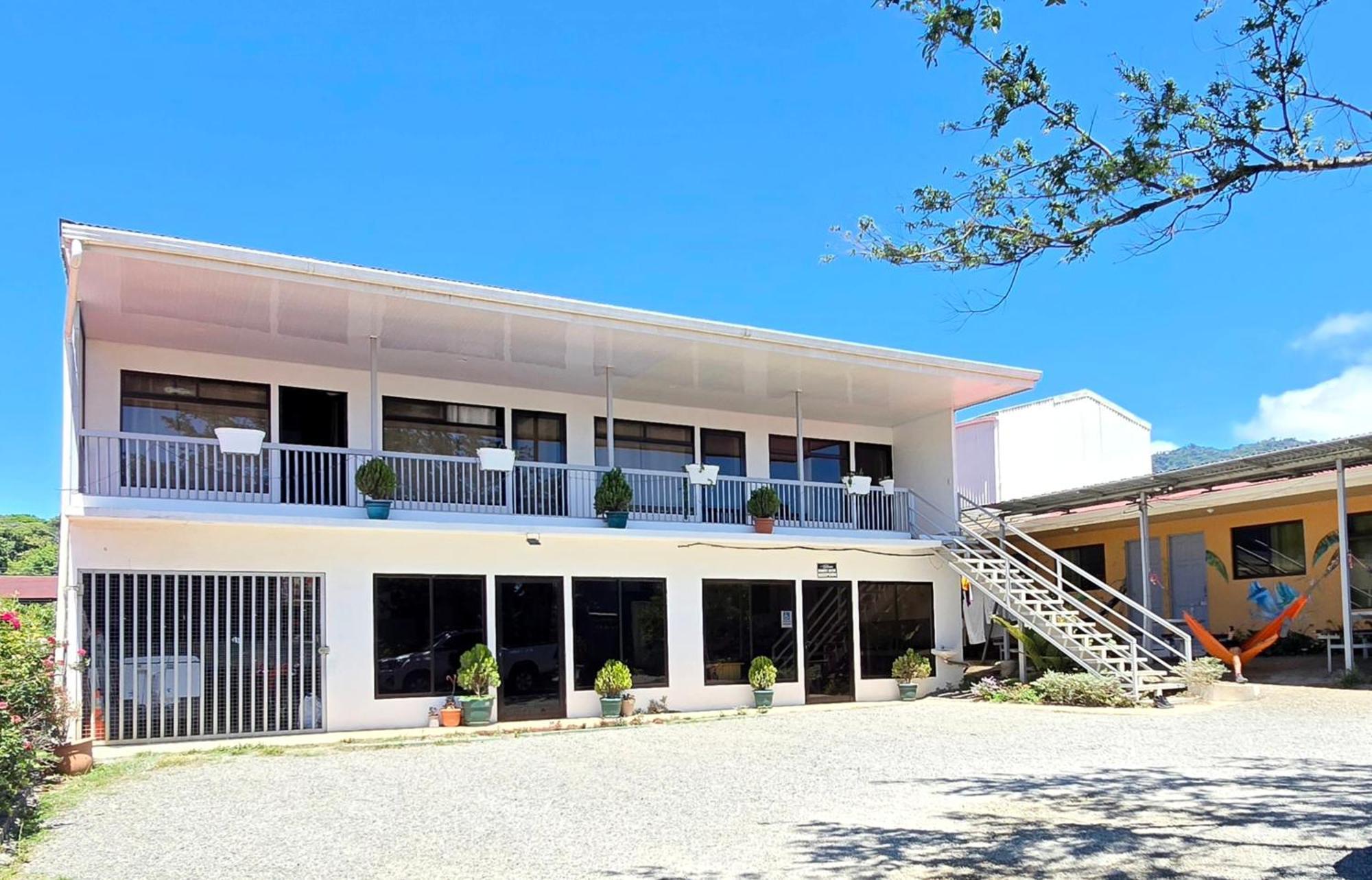 Hotel Cattleya Family à Monteverde Extérieur photo