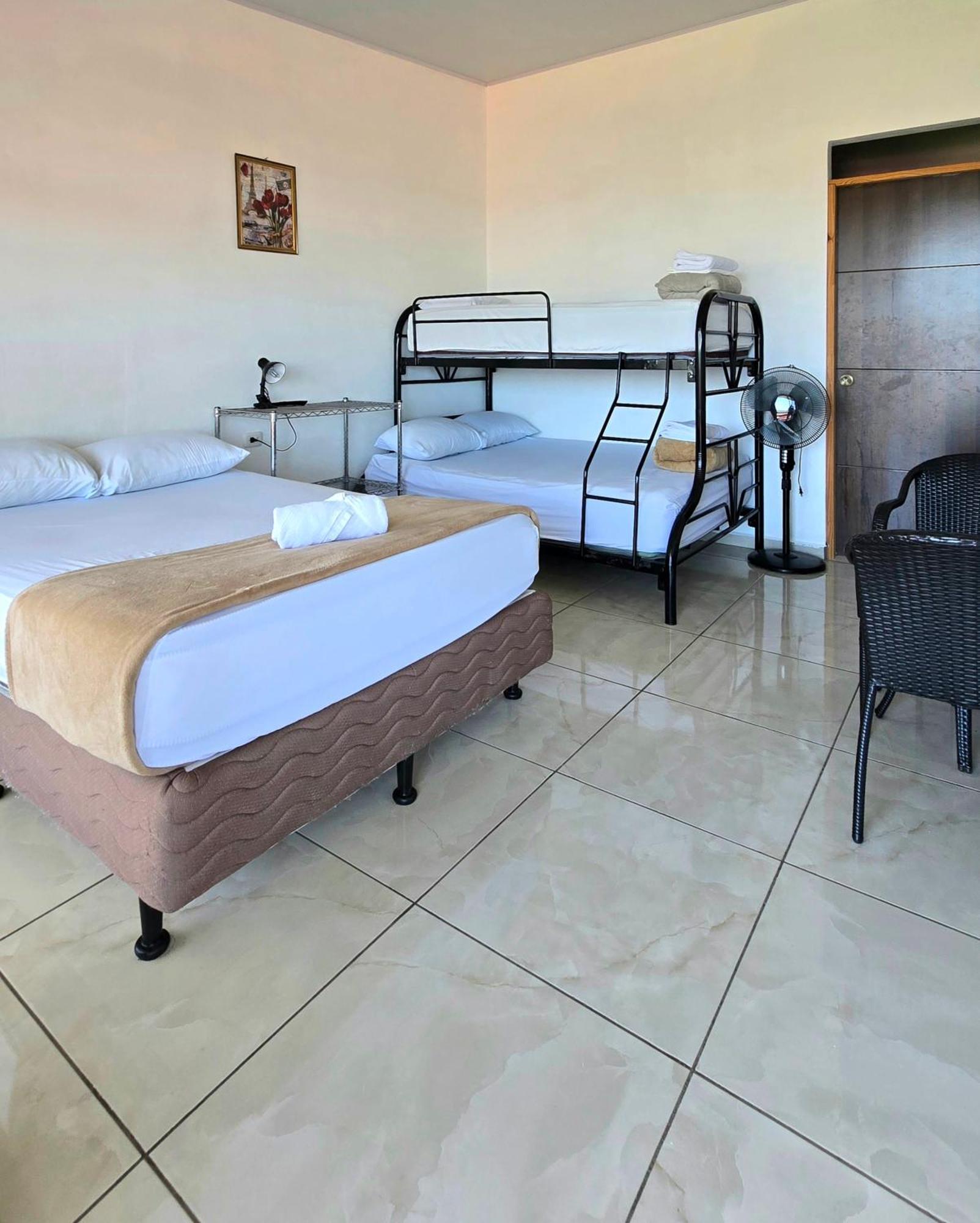 Hotel Cattleya Family à Monteverde Extérieur photo
